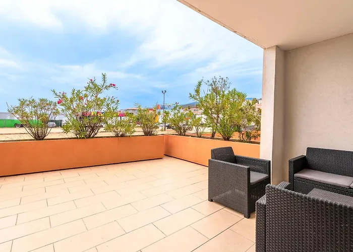 La Marina - Appt Climatise Pour 4