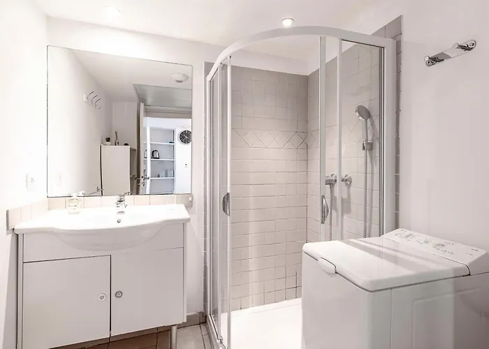 Apartment La Marina - Appt Climatise Pour 4 *
